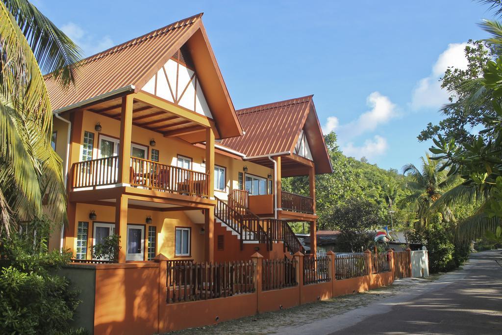 Green Blue Beach House Baie Lazare  Exterior photo